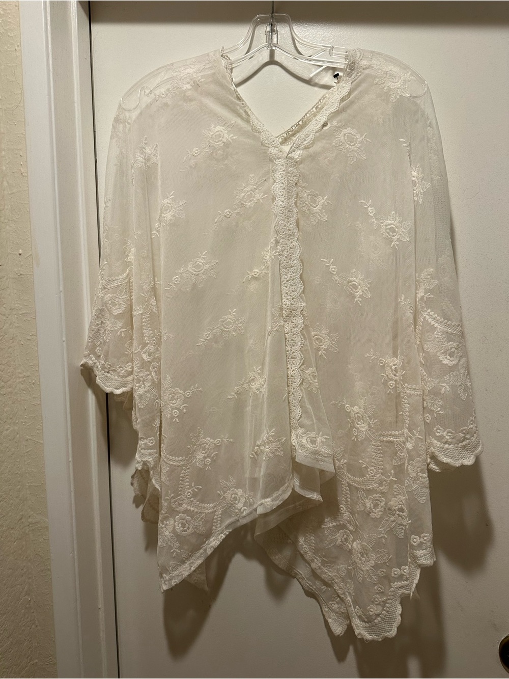 Vintage Ivory Lace Kimono Top - Elegant Sheer Cover-Up One Size